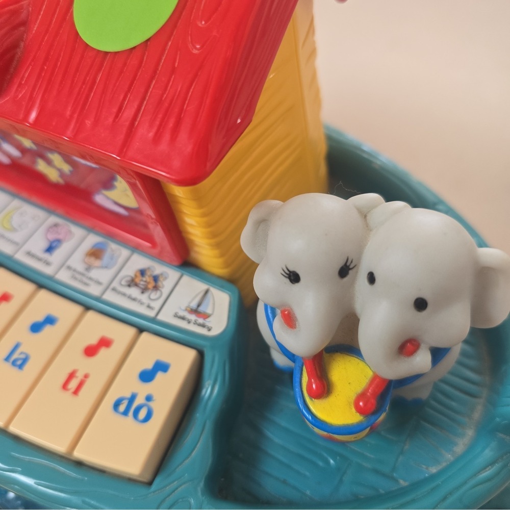 V-Tech-Little Smart-Land 'n Sea Jamboree-Music-Lights-Colors-Piano-Songs-ABCD - Picture 5 of 10